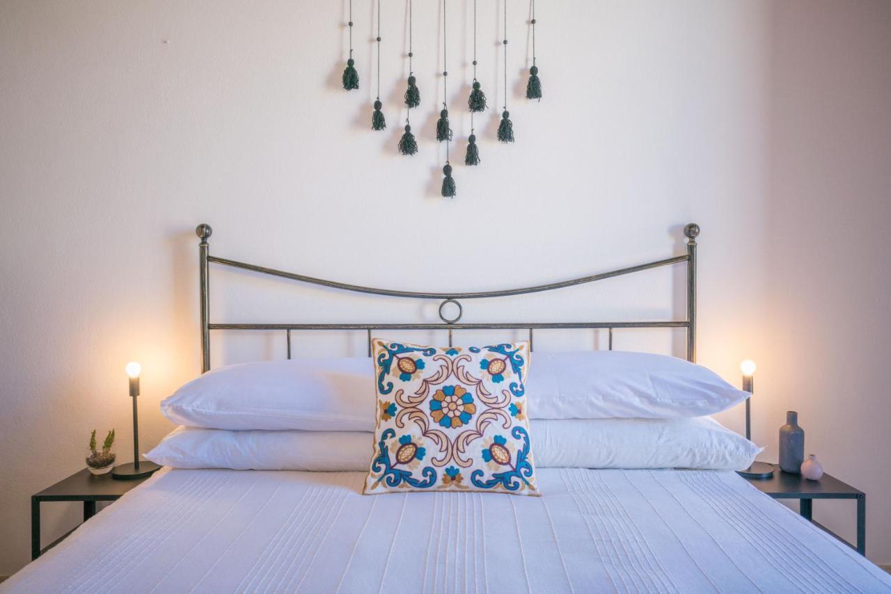 Yenne Rooms Wifi-Ac Cagliari Exterior photo