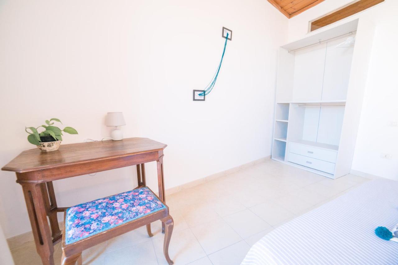 Yenne Rooms Wifi-Ac Cagliari Exterior photo